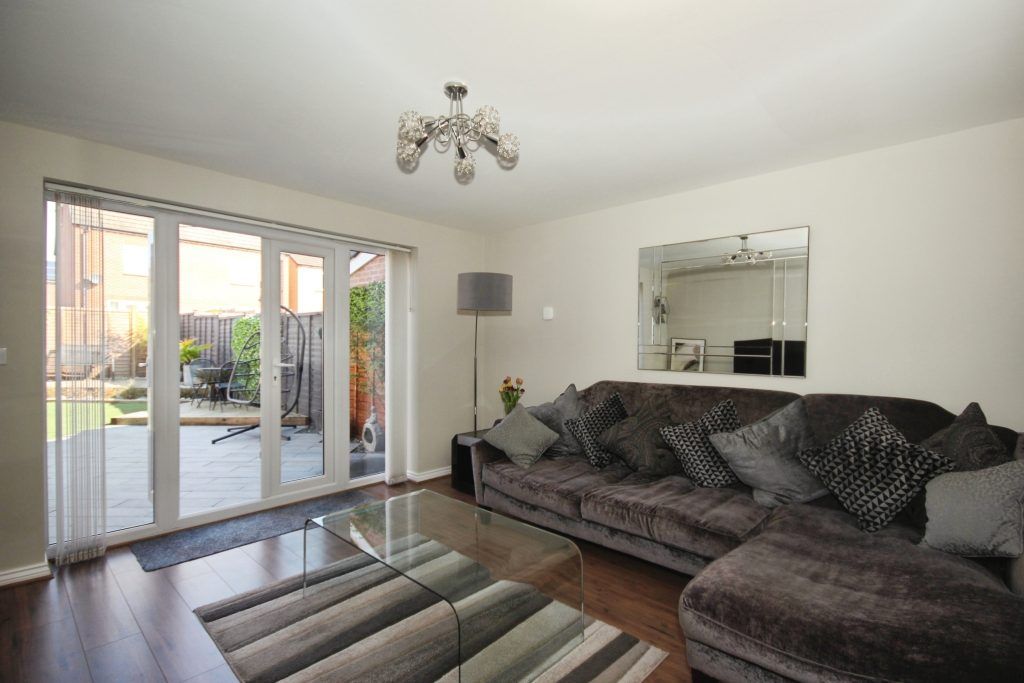 Property photo 3 of 23