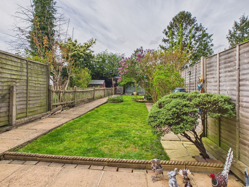Property photo 2 of 13 Garden