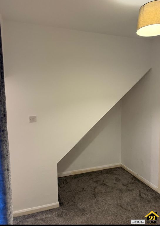 Property photo 3 of 14 Photo 2