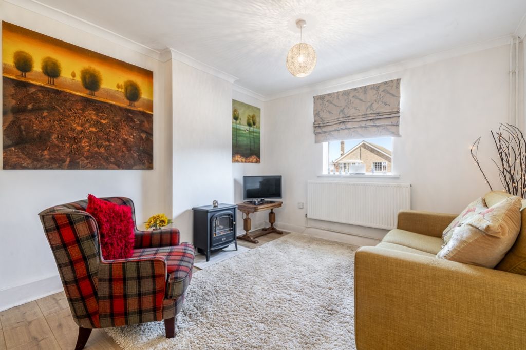 Property photo 2 of 25 2 Hessle Avenue (Boston)-19