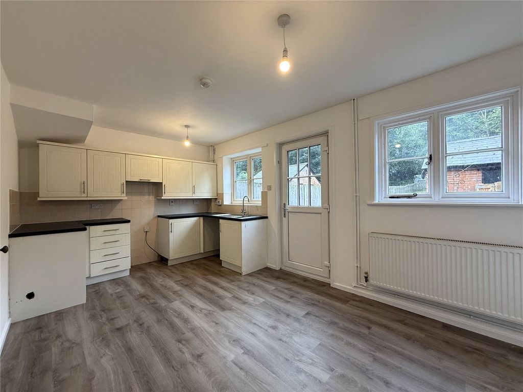 Property photo 3 of 10 Picture No. 20