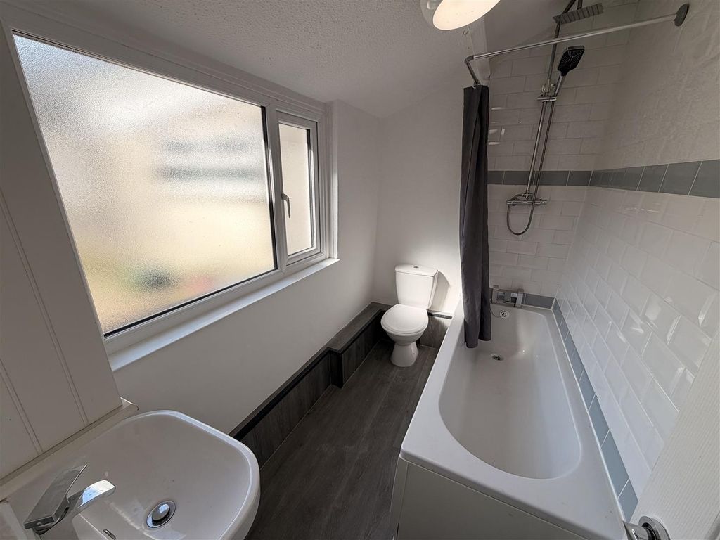 Additional image 25 of 3 bed semi-detached house to rentWhitting Street Porth, Porth CF39