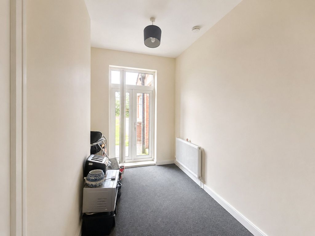 Property photo 3 of 9 Picture No. 10
