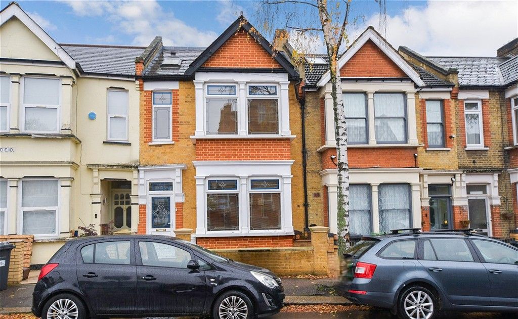 Property photo 1 of 24 External