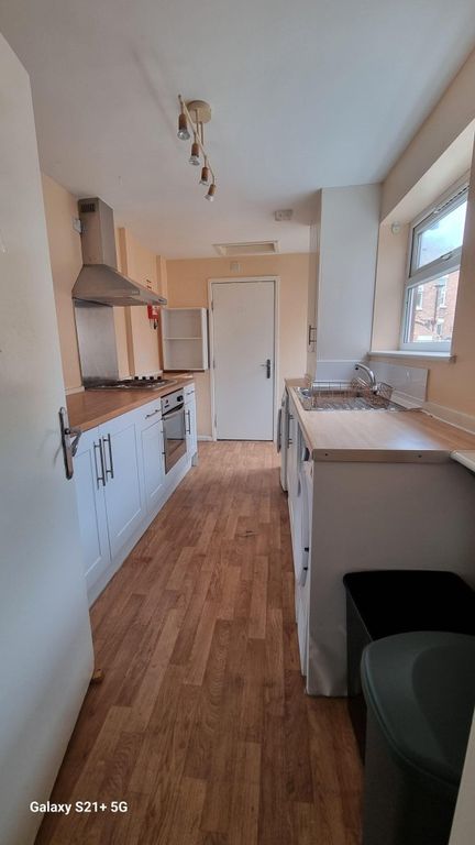 Property photo 3 of 8 16E Kitchen.Jpg