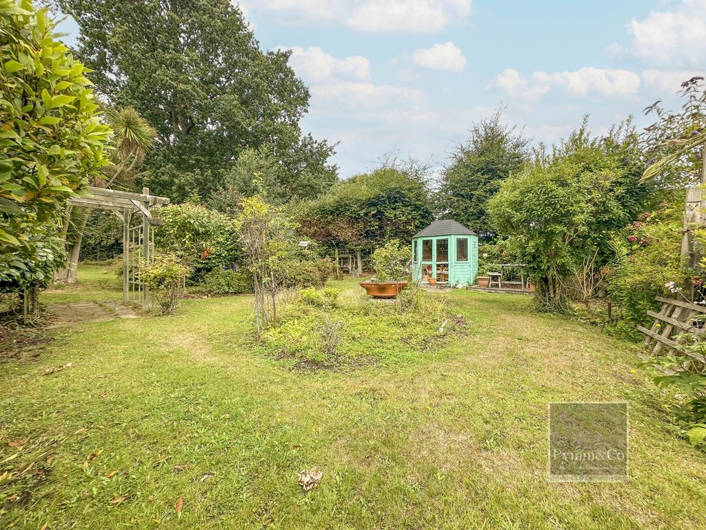 Property photo 3 of 22