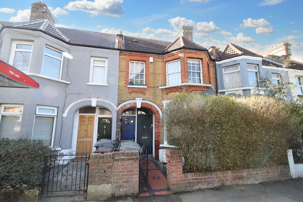 Property photo 2 of 13
