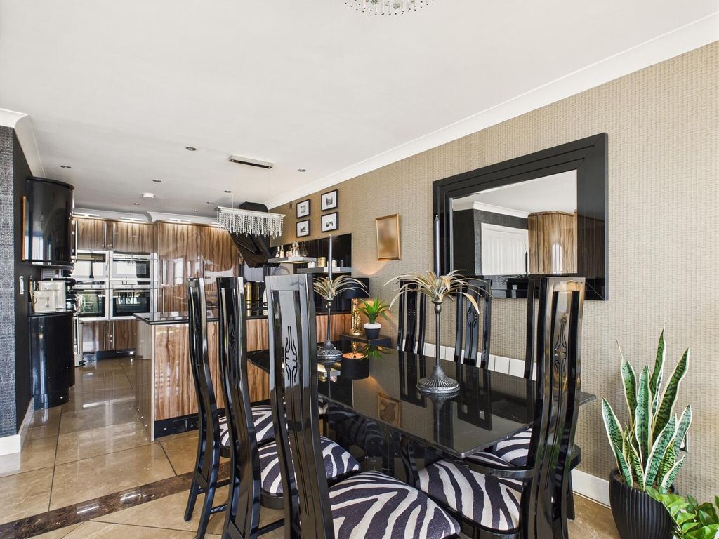 Additional image 12 of 2 bed flat for saleEsplanade, Porthcawl CF36