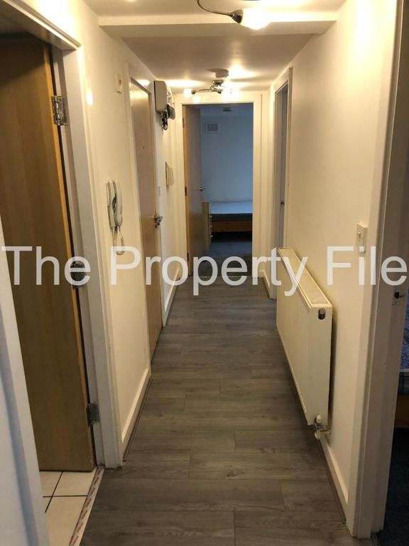 Property photo 3 of 4