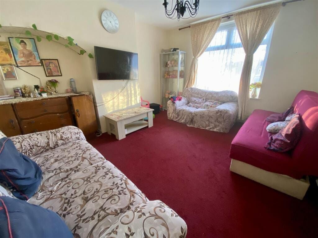 Property photo 2 of 15