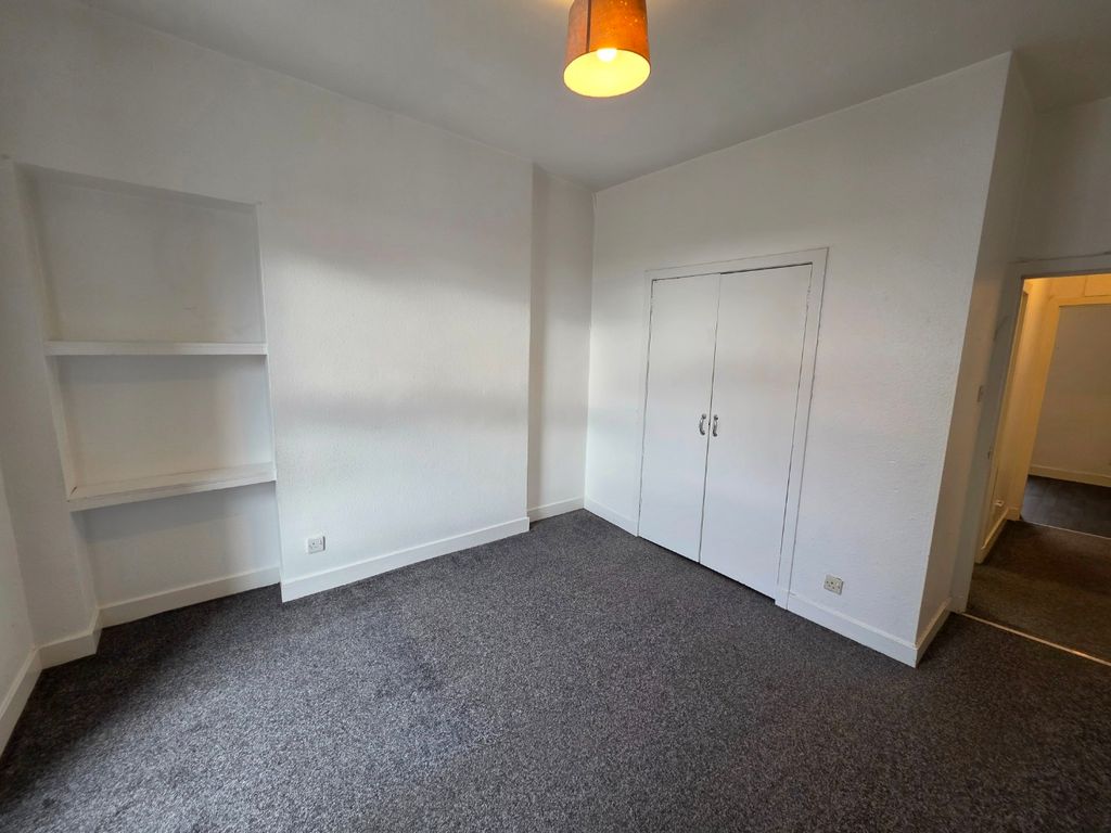 Property photo 3 of 5 Photo 3