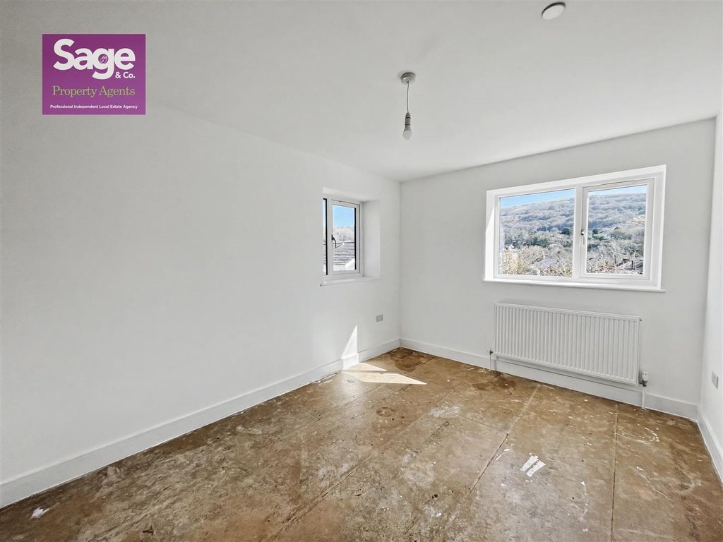 Additional image 28 of 5 bed detached house for saleCelynen Close, Newbridge NP11