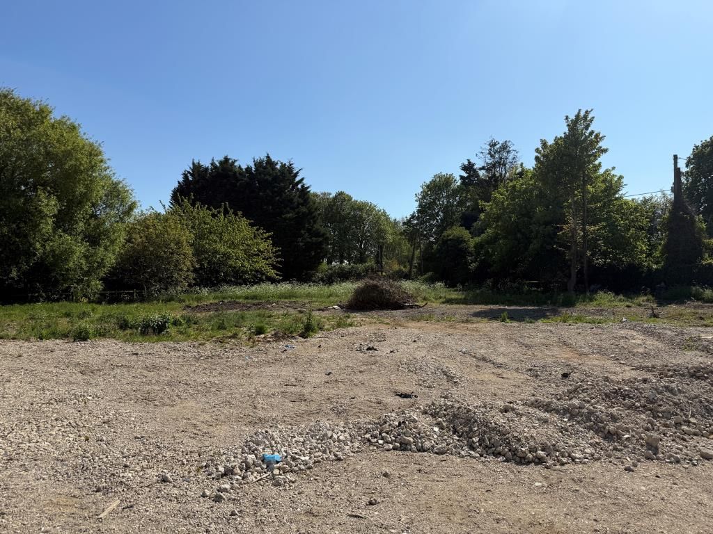 Property photo 2 of 4 Land