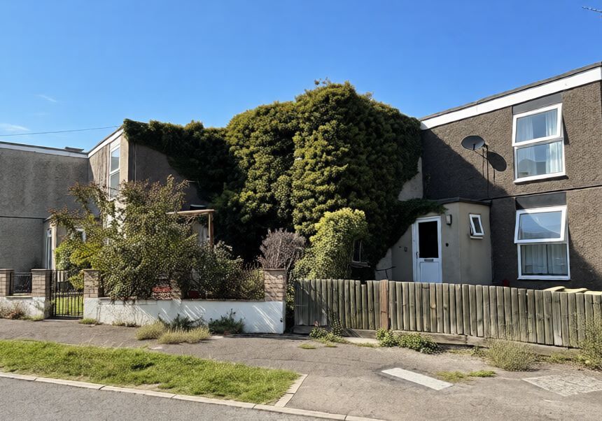 Property photo 1 of 2