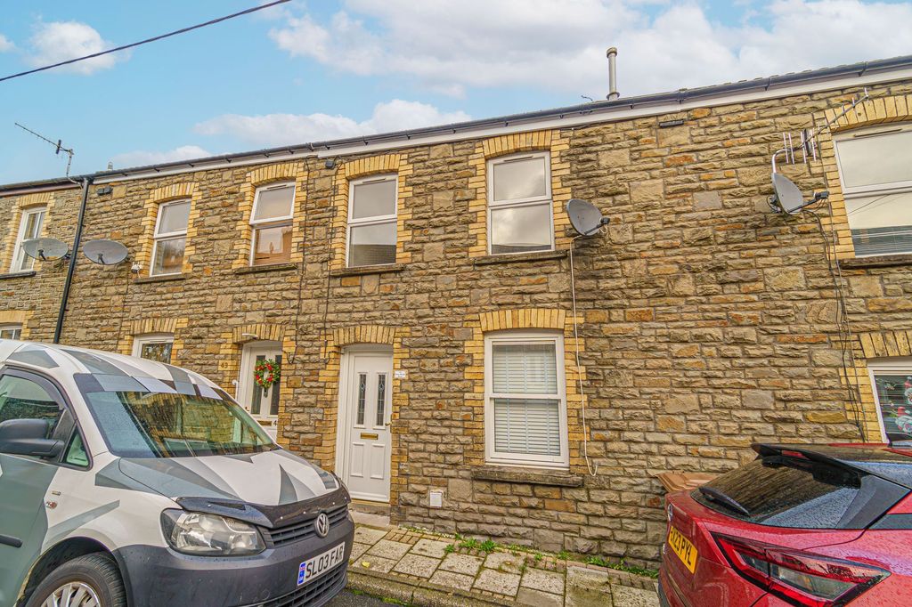Property photo 1 of 23