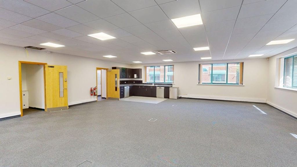 Property photo 2 of 8 Unit2Jephsoncourt06042025_095141.Jpg