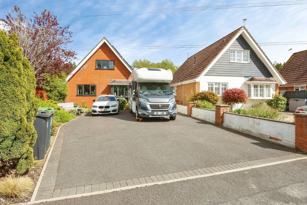 Property photo 1 of 24 Pbox-Img.Jpg