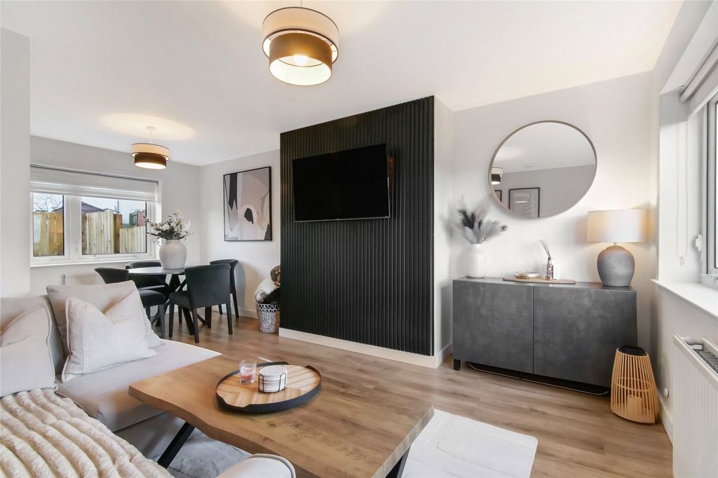 Property photo 3 of 15 Picture No. 05