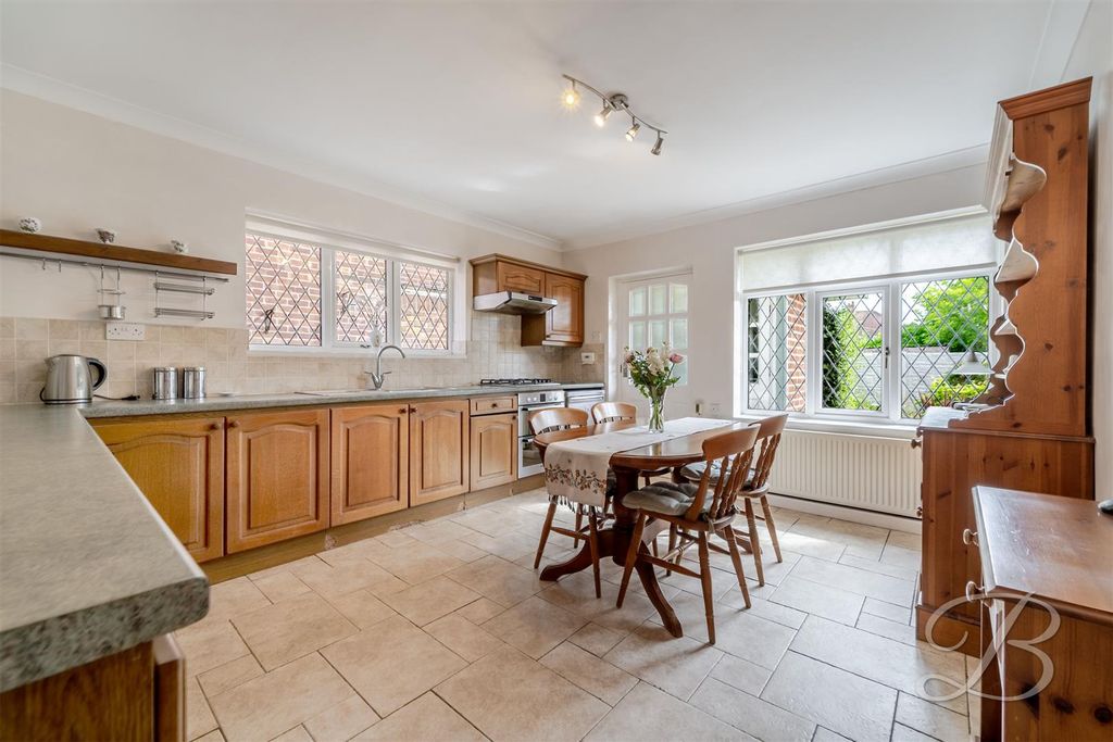 Property photo 2 of 34 Ccltd-2.Jpg