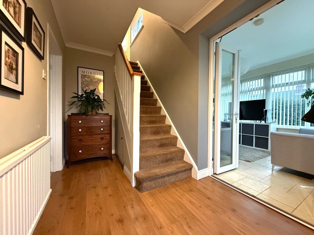 Property photo 2 of 26 Photograph 2