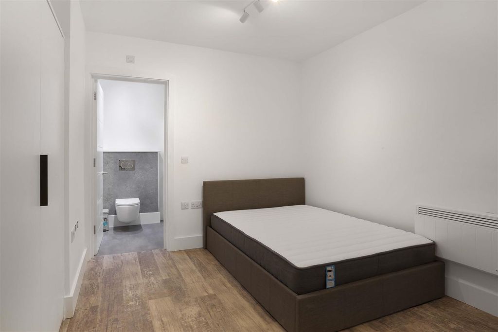 Property photo 2 of 10 1437252812 - Unit 2 - 5.Jpg