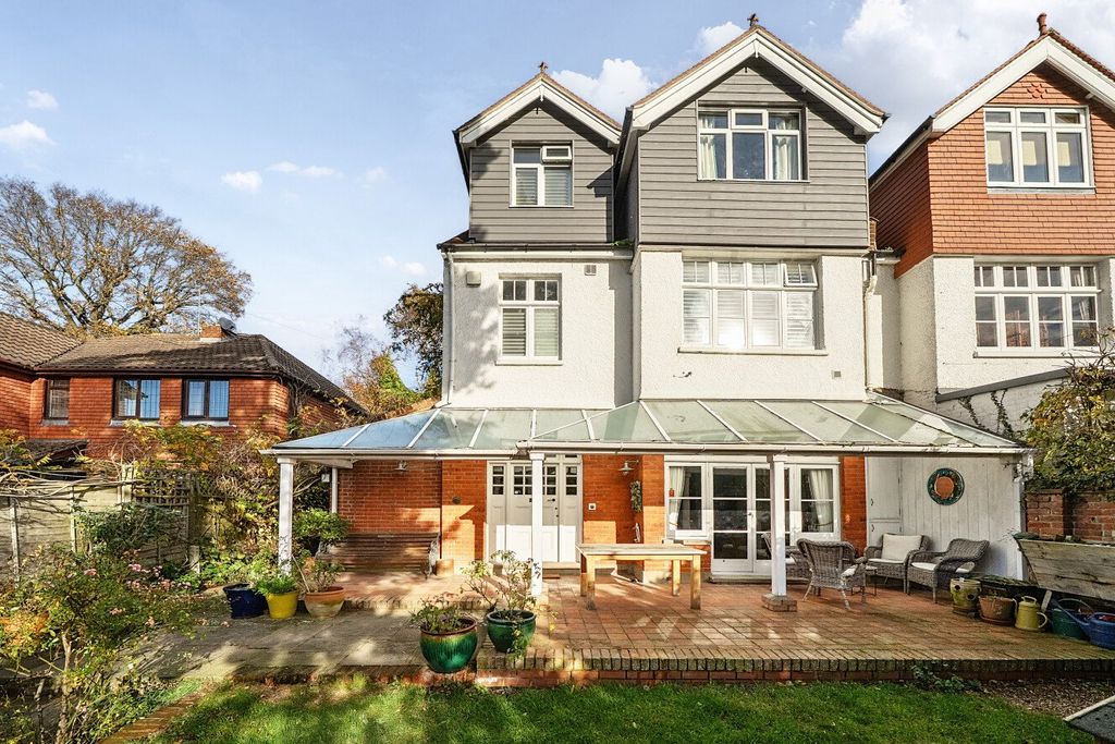 Property photo 1 of 30 Picture No. 01