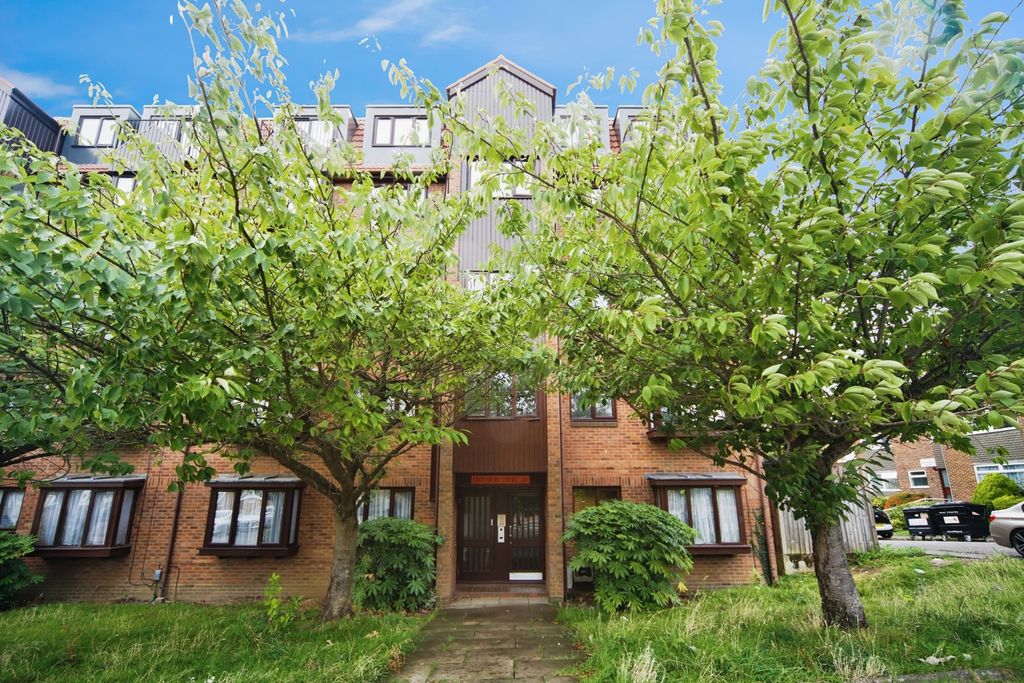 Property photo 1 of 17 Photo
