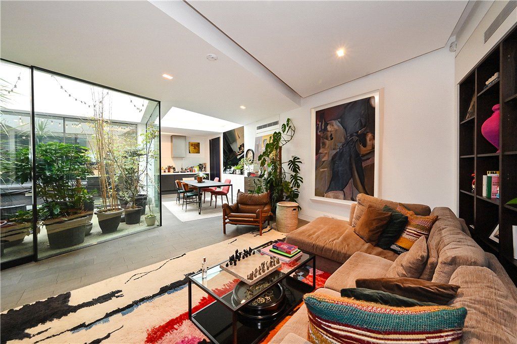 Property photo 1 of 20 Picture No. 01