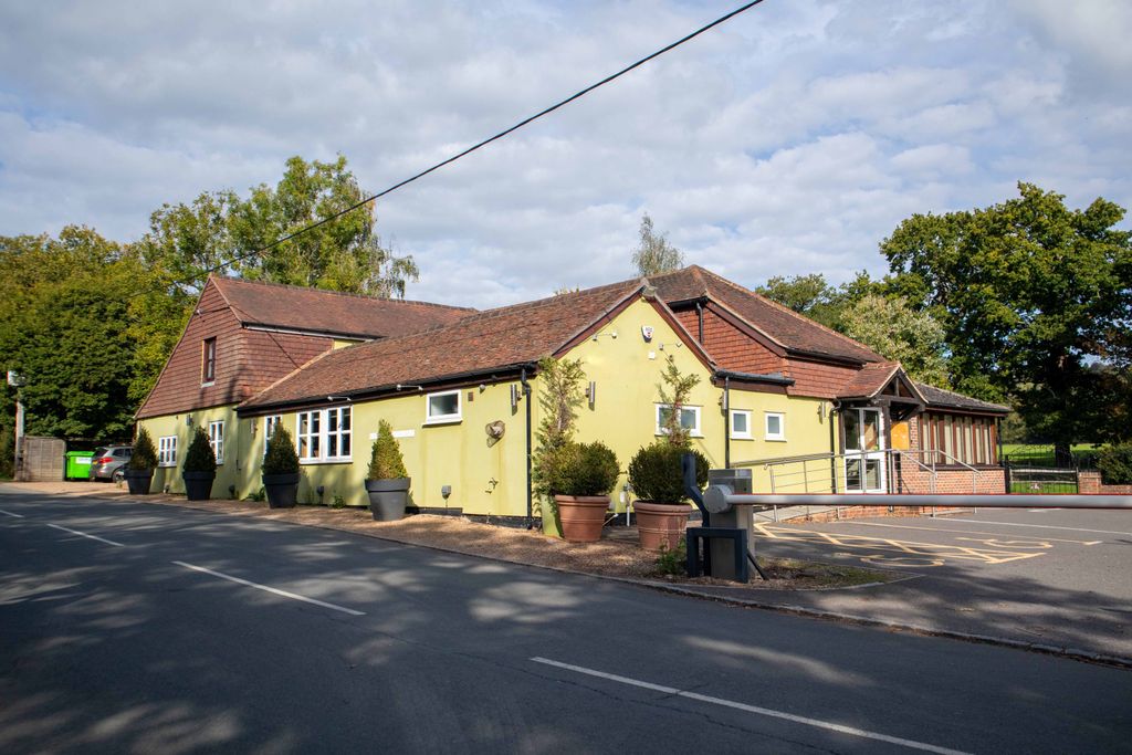 Property photo 1 of 15