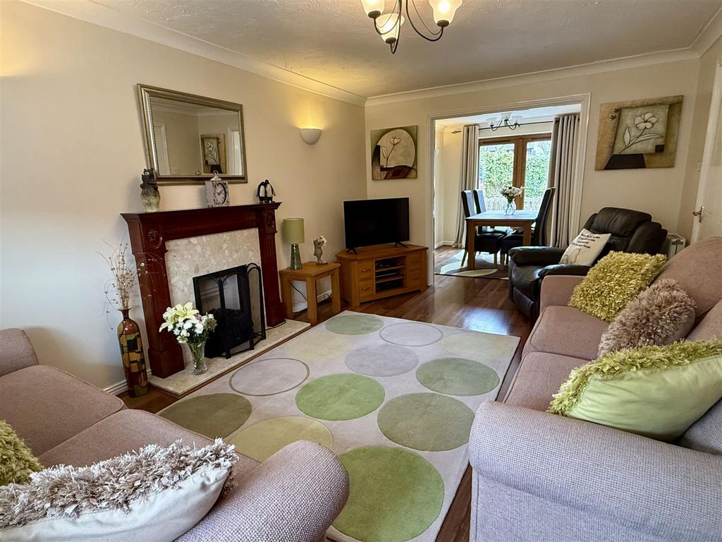 Property photo 2 of 33 Img_8997.Jpeg