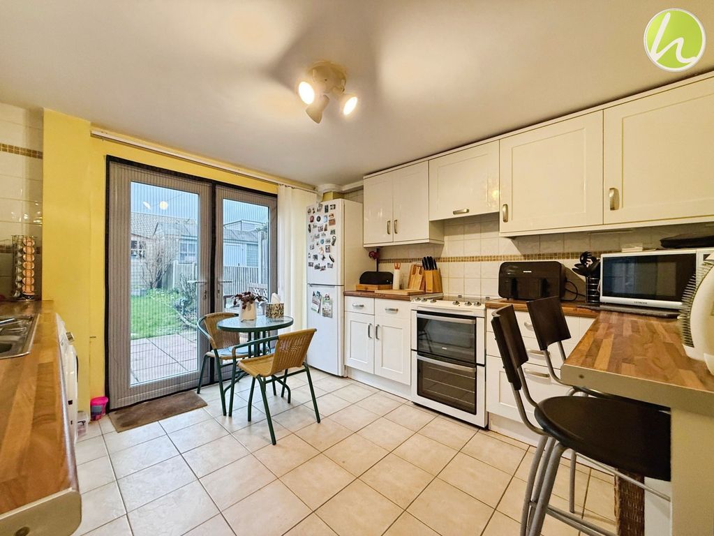 Property photo 3 of 22