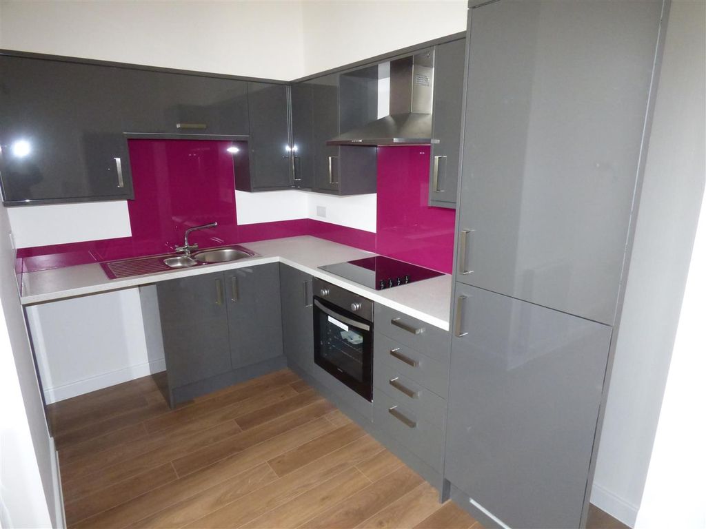 Property photo 2 of 5 Apt 10 Whitley Mill - Kitch.Jpg