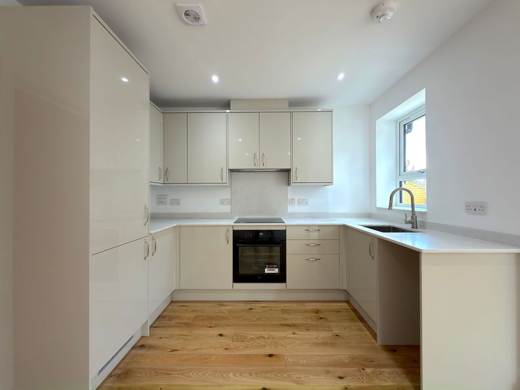 Property photo 2 of 12 Kitchen Area (1)