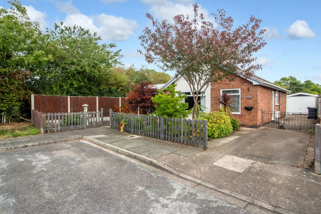 Property photo 1 of 18 Front-6