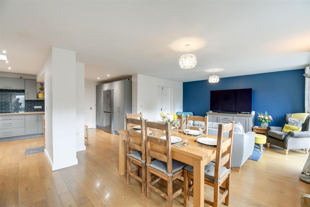 Property photo 2 of 33 Dining Family Room