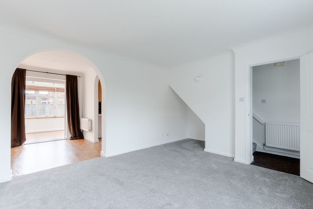 Property photo 1 of 14 A7409953-Hdr-10