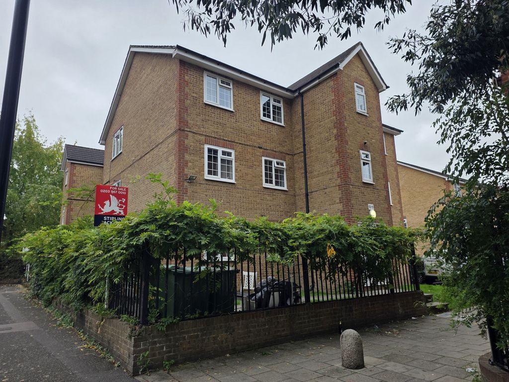 Property photo 1 of 11