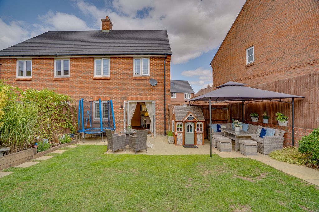 Property photo 3 of 16