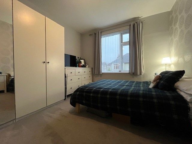 Property photo 2 of 9 Bedroom 1