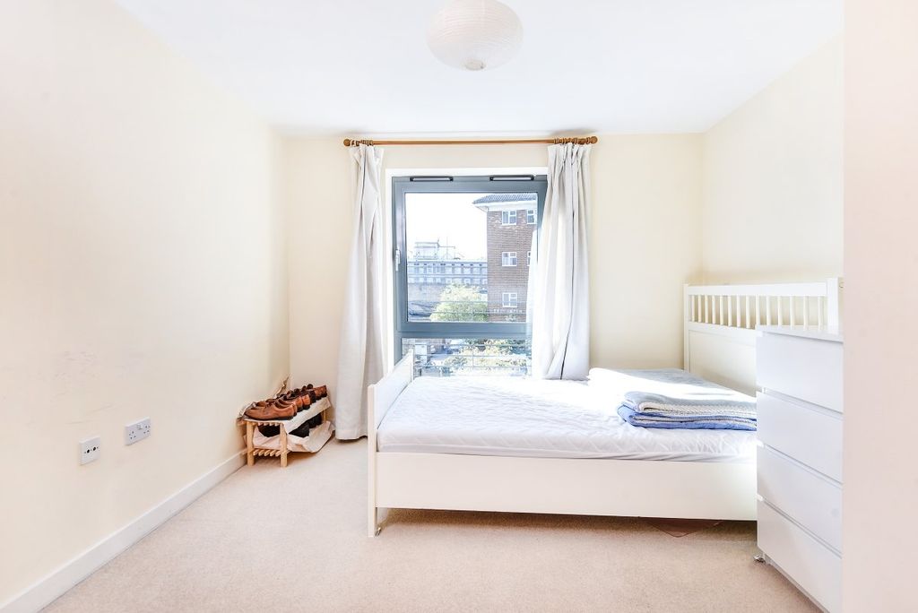 Property photo 2 of 11 371249 (9)