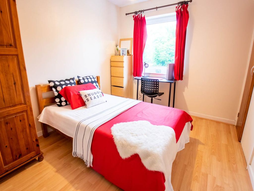 Property photo 2 of 12 Upstairs Bedroom