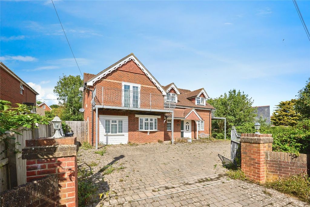 Property photo 1 of 23 Picture No. 21