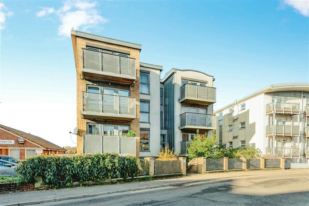 Property photo 1 of 9 Front