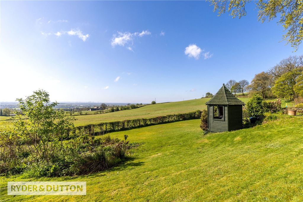 Property photo 3 of 35 Picture No. 01
