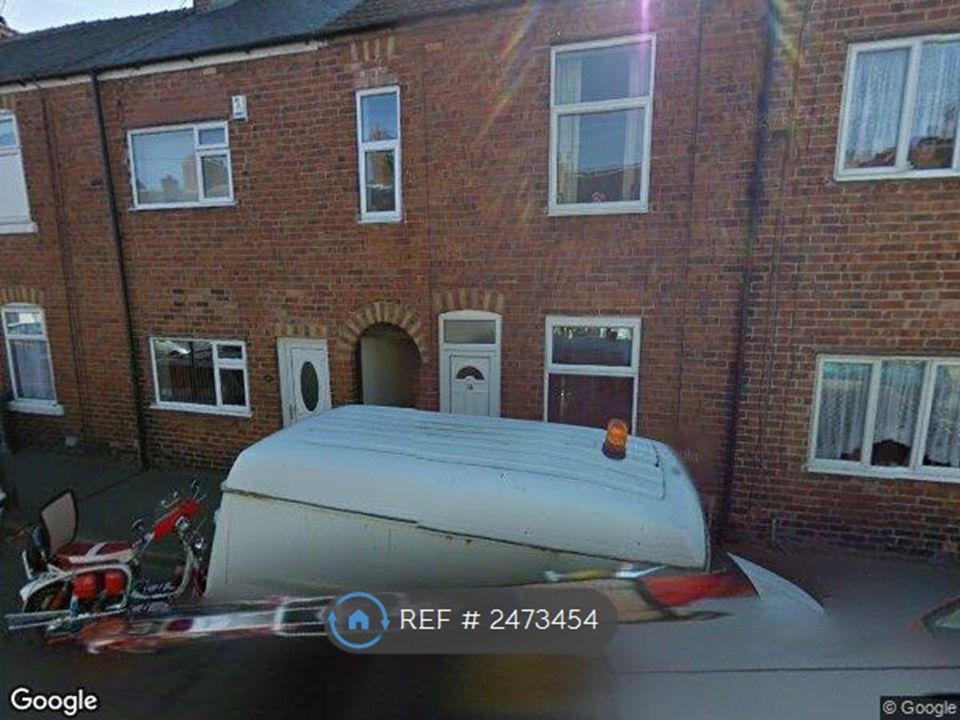 Property photo 2 of 12