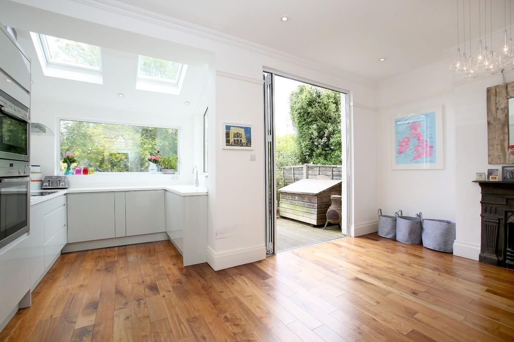 Property photo 3 of 10 Oj8A7243.Jpg