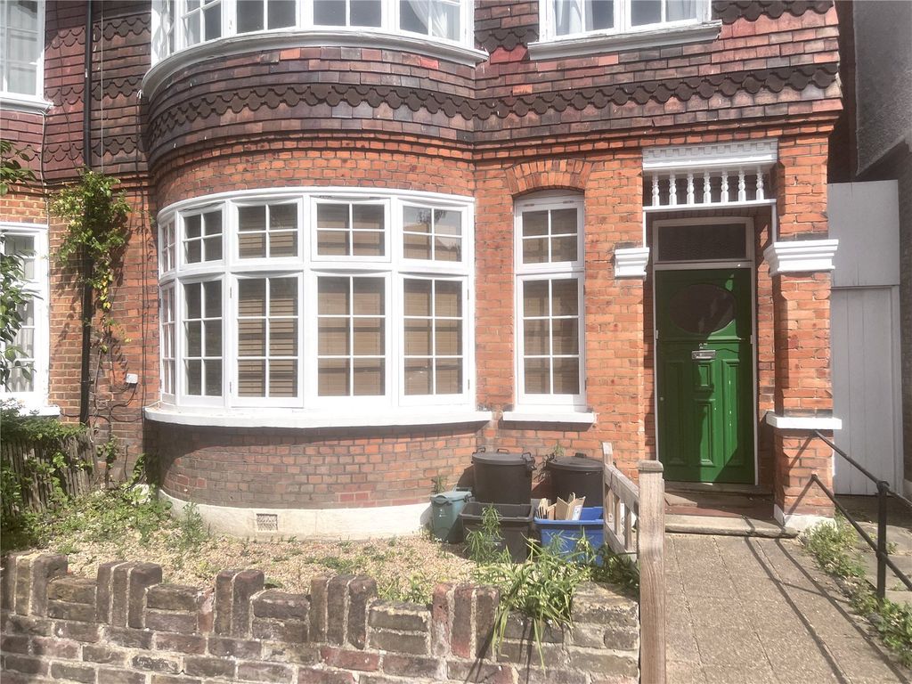 Property photo 1 of 12 Picture No. 24