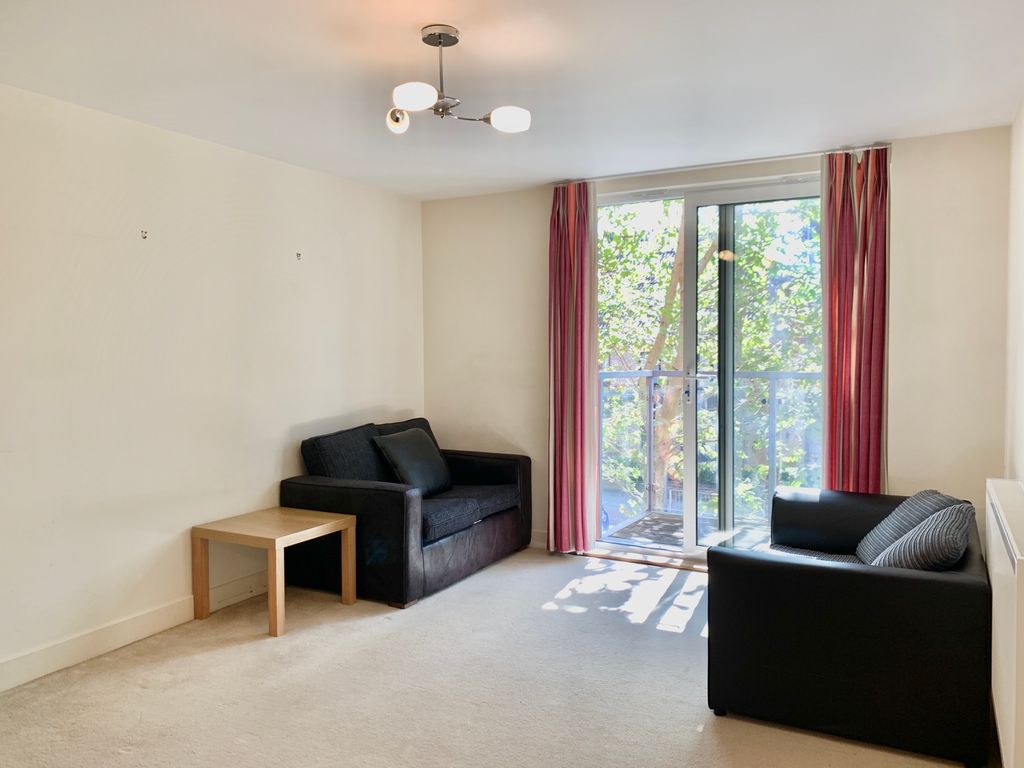 Property photo 2 of 6