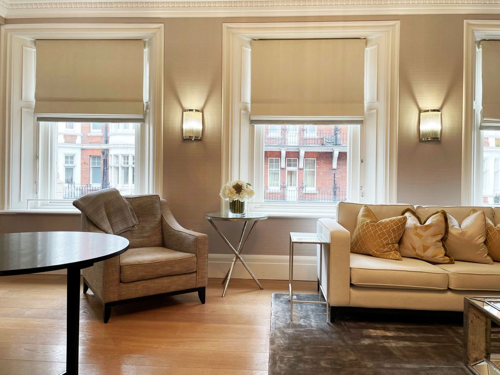 65 Duke St, Mayfair W1K photo 5