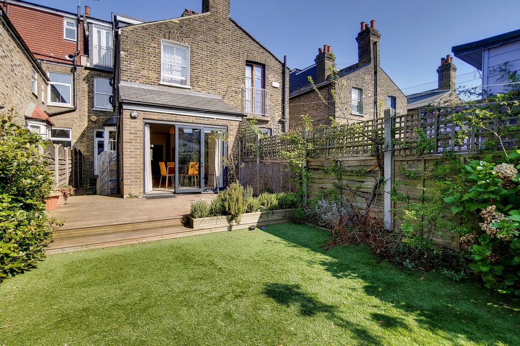 Property photo 1 of 7 9_Patio-1